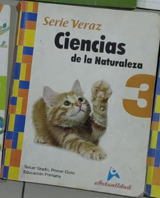Foto real de Ciencias de la Naturaleza