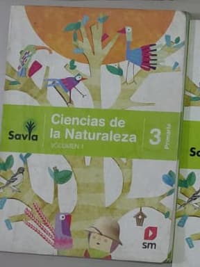 Foto real de Ciencias de la Naturaleza Savia